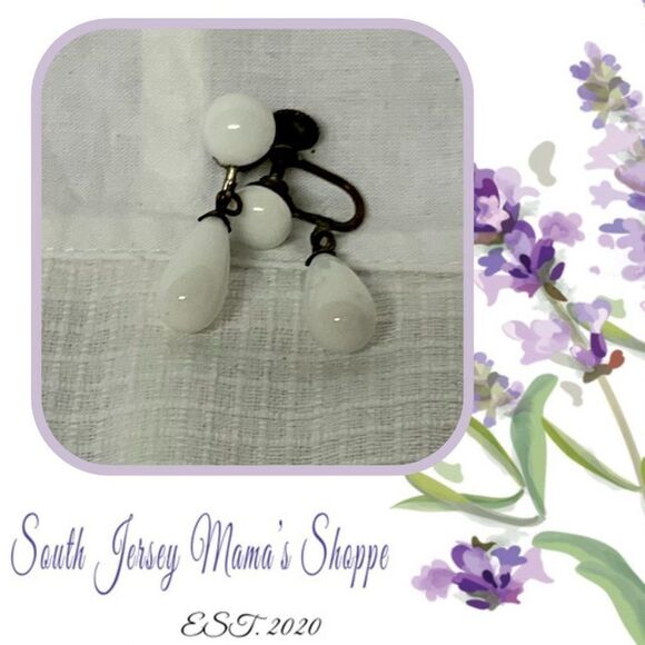 Vintage 1950s Japan Screw Back Earrings White Milk Glass Dangles (J281) - Picture 1 of 10
